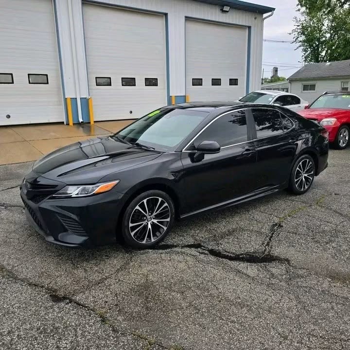 2018 TOYOTA CAMRY L - Image 10