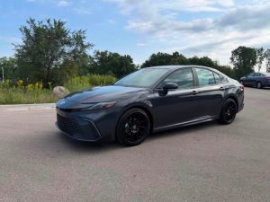 2026 TOYOTA CAMRY HYBRID SE