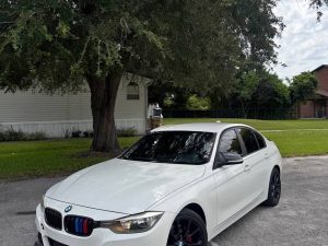 2013 BMW 3 SERIES 320i SEDAN